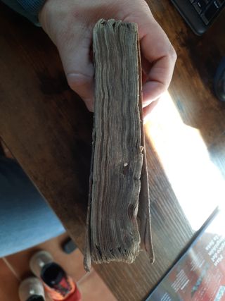 Costumbres e historia Romana. Libro antiguo