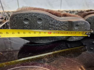 Botas de piel de niña/o