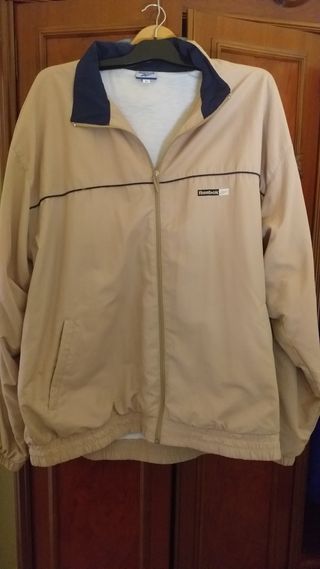 Chaqueta chándal NIKE XXL y REEBOK XXL.