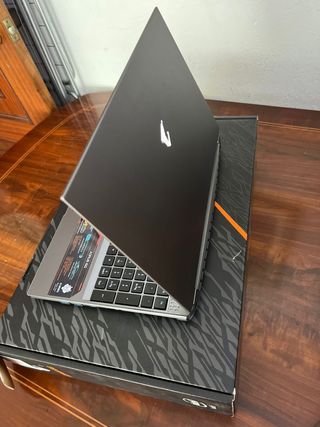 Portatil Gigabyte Aorus 15G XC 512GB i7 FHD Nuevo 