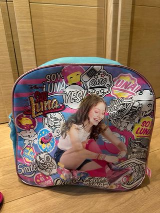Conjunto Casco protecciones bici y patinaje niña