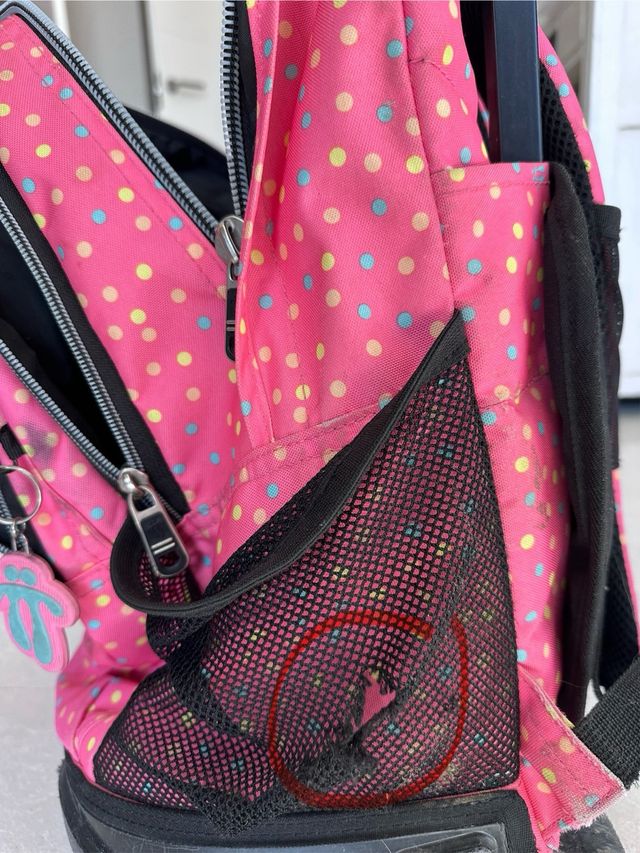 Mochila totto con ruedas