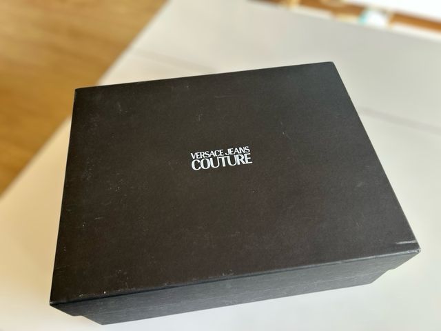 Zapatillas Versace Jeans Couture.