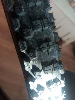 Neumático kenda nevegal 29x2.2 nuevo