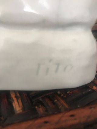Figura porcelana numerada Tito