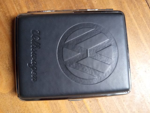 Pitillera Volkswagen nueva piel metal