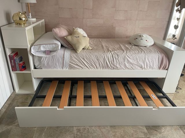 Cama nido 90cm con cabecero y libreria