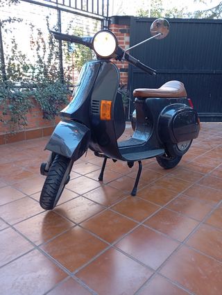 Vespa pk 75