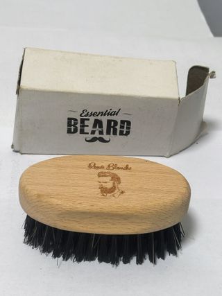 Pettine portatile per barba