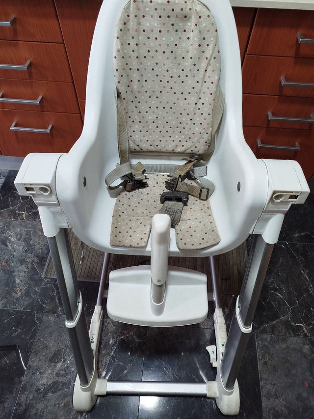 Trona Inglesina Zuma 