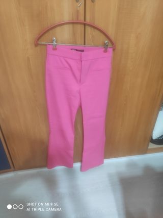 Pantalón flare elástico