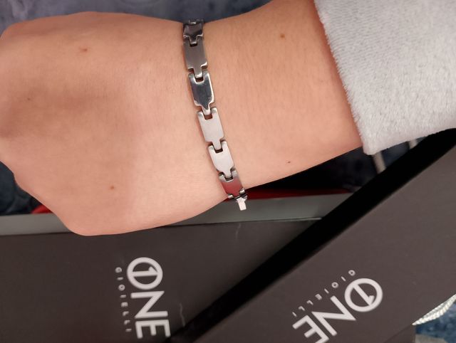 Bracciale in acciaio