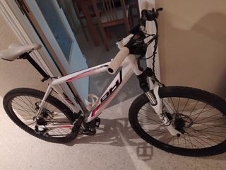 Bicicleta bh over x