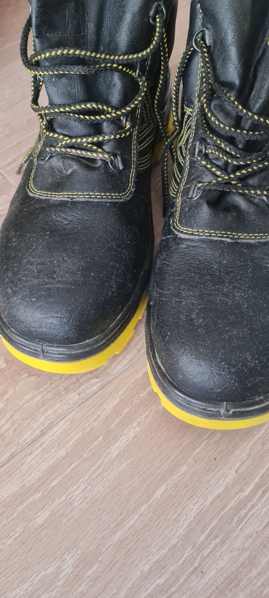 Botas seguridad talla 45