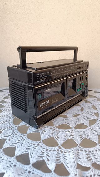 Radios vintages Sony, Philips