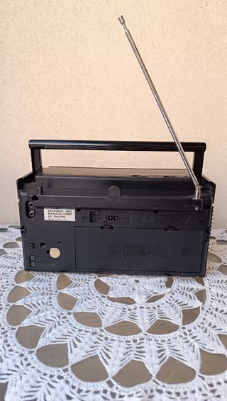 Radios vintages Sony, Philips