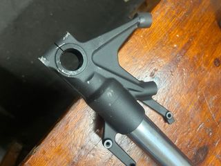 Barra de horquilla cbr650r