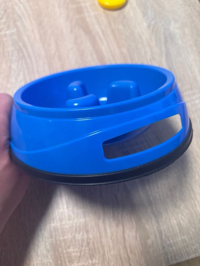 Comedero perro ansiedad