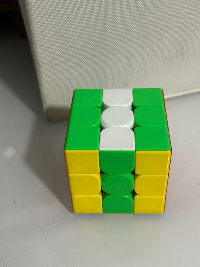 Tres Cubos de Rubik