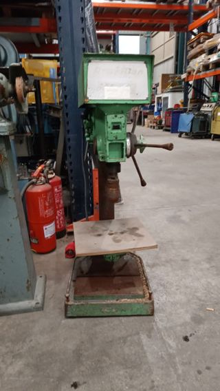 Taladro de columna ARA-MON 601