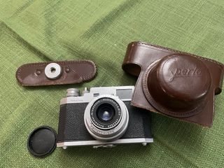 Fotocamera Vintage Ferrania Ibis con Flash  