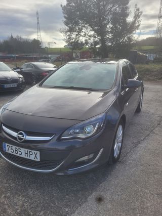 Opel Astra 2013