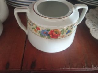 Piezas antiguas de porcelana