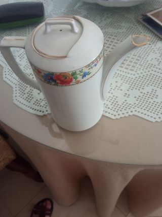 Piezas antiguas de porcelana