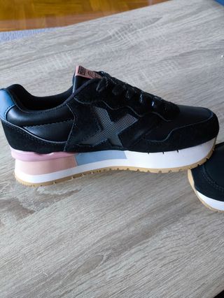 Zapatillas Mujer
Munich Dash Sky 25 