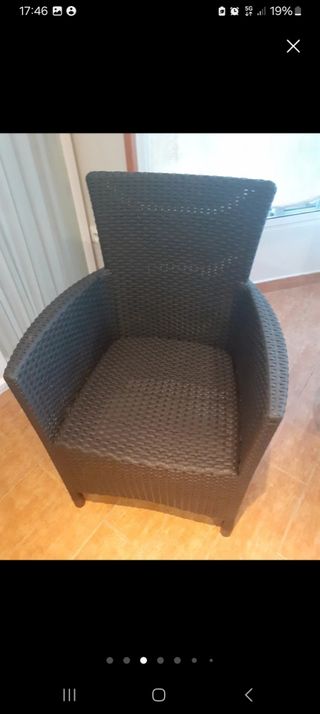 Butacon imitación ratan