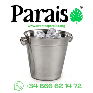 alquiler Mesas Altas Bautizo Pozuelo de Alarcón.