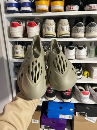 Yeezy foam RNR stone salt