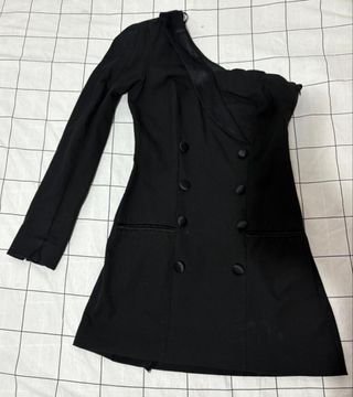 Vestido negro mujer americana corto