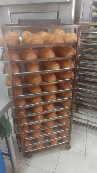 Busco trabajo como panadero