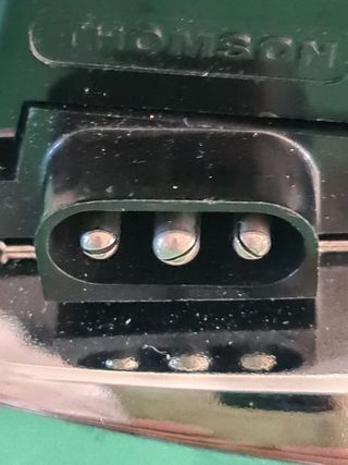 Plancha eléctrica,Thomson. Funciona.