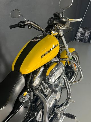 HARLEY DAVIDSON SPORTSTER SUPERLOW