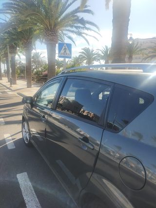 Toyota Corolla Verso  2007