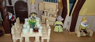 Cabaña de los 7 enanitos y Blancanieves