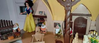 Cabaña de los 7 enanitos y Blancanieves