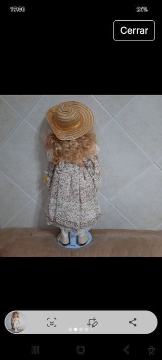 Muñeca Porcelana Rubia