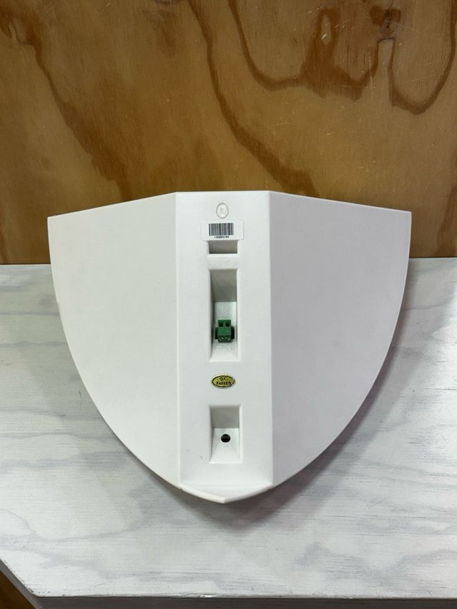 Altavoces ECLER NEST106. PAREJA