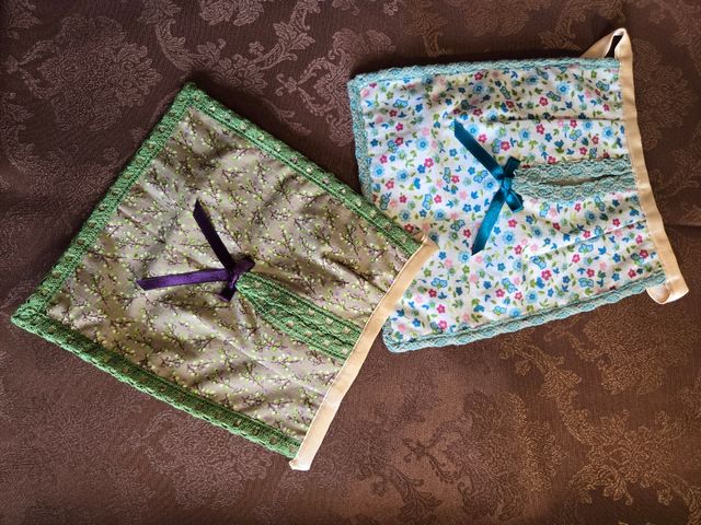 Faldriquera indumentaria regional