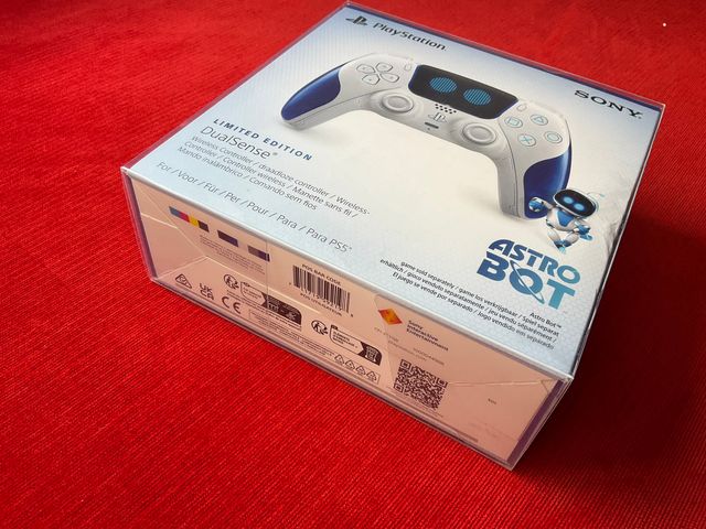 Funda protector Pet Mando DualSense Astrobot Ps5