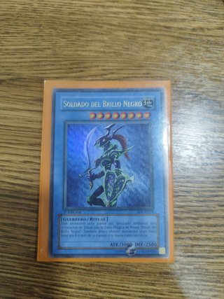 Soldado del Brillo Negro YU-GI-OH! de segunda mano por 80 EUR en