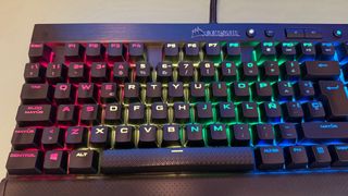 Teclado mecánico gaming Corsair K65 RapidFire