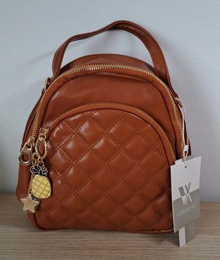 Mini mochila y de regalo diadema cabeza 