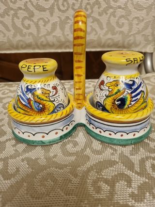 Sale e pepe Deruta 