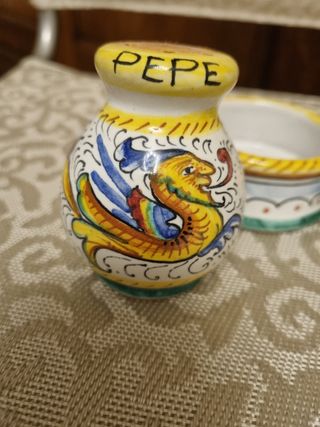 Sale e pepe Deruta 