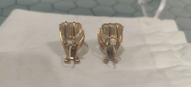 Juego pendiente y colgante.