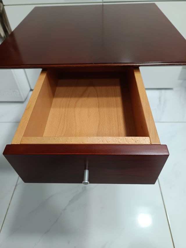 GRAZIOSO TAVOLO DI DESIGN VINTAGE